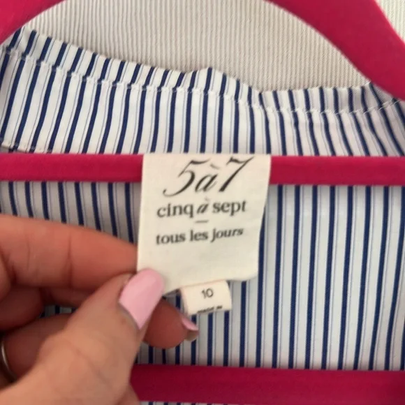 NWOT Cinq à Sept Blue and White Striped Dress size 10 - Picture 2 of 7